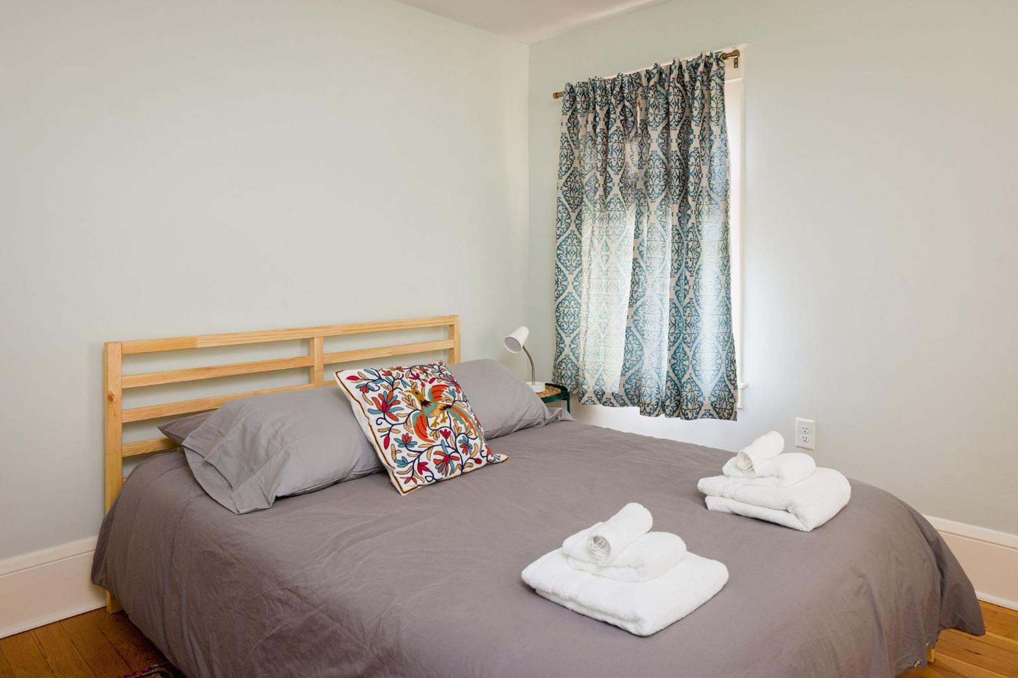 Queen City Bungalow & Cottages Burlington Extérieur photo