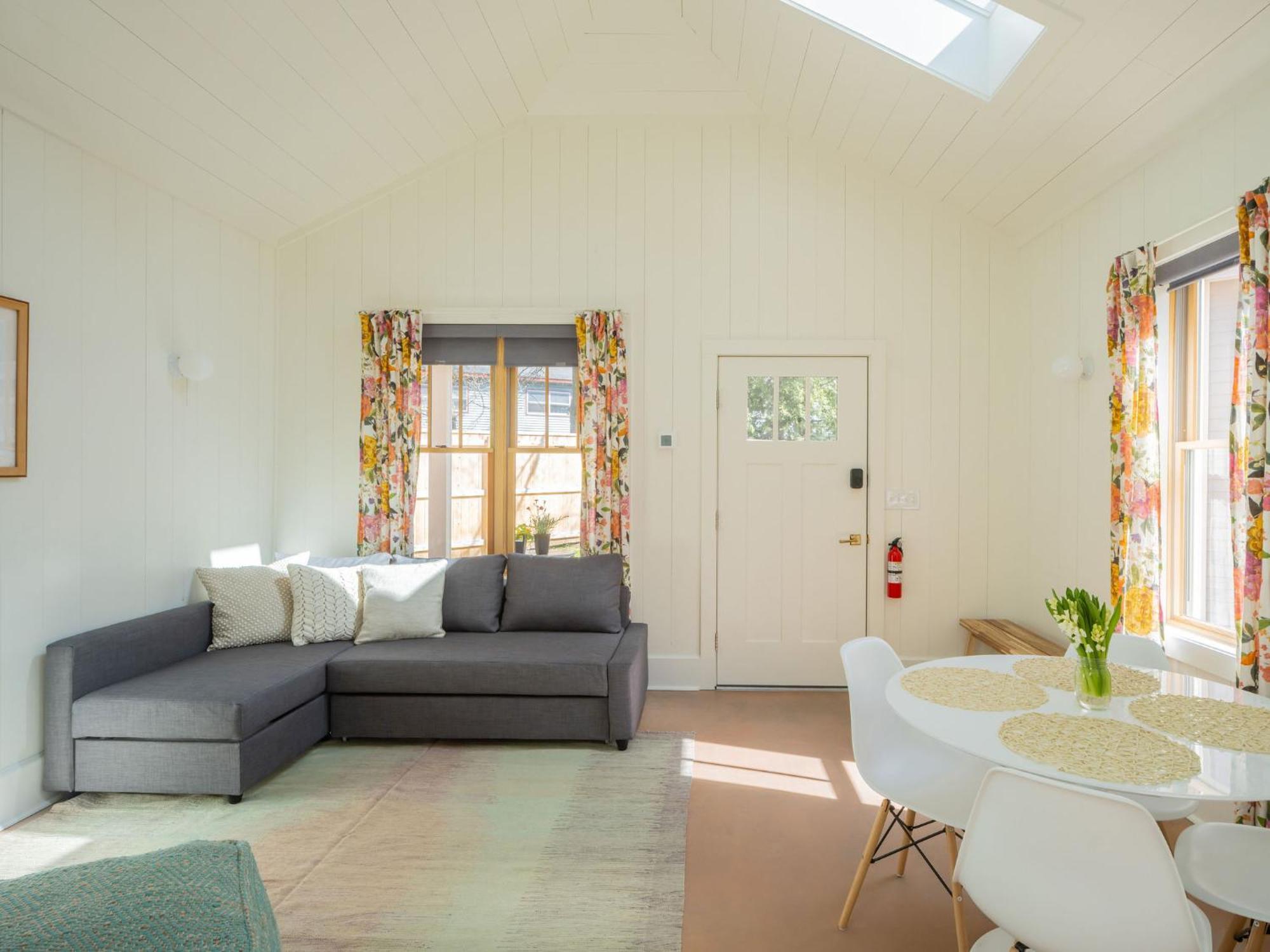 Queen City Bungalow & Cottages Burlington Extérieur photo
